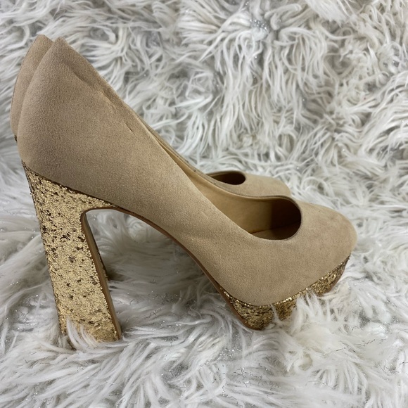 Gold and Beige Elite Heels - Picture 3 of 6